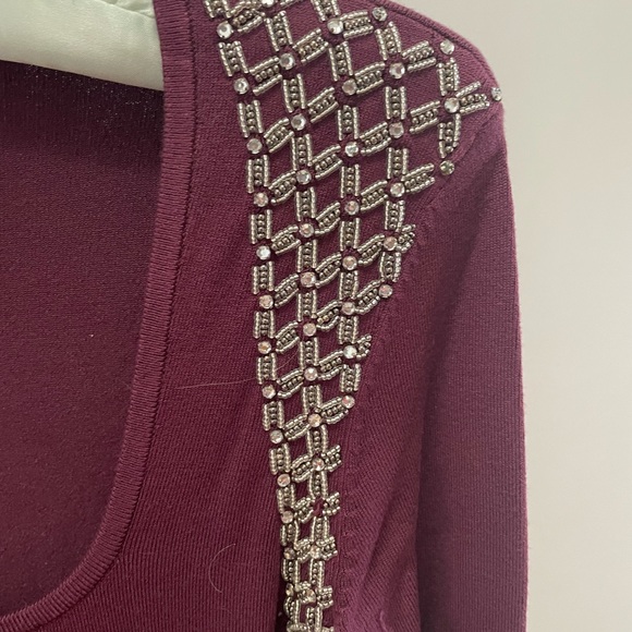 Marciano sweater dress in burgundy. - Picture 3 of 6